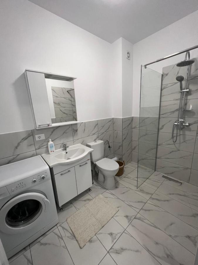Sunny Apartments Suceava 64 Екстер'єр фото